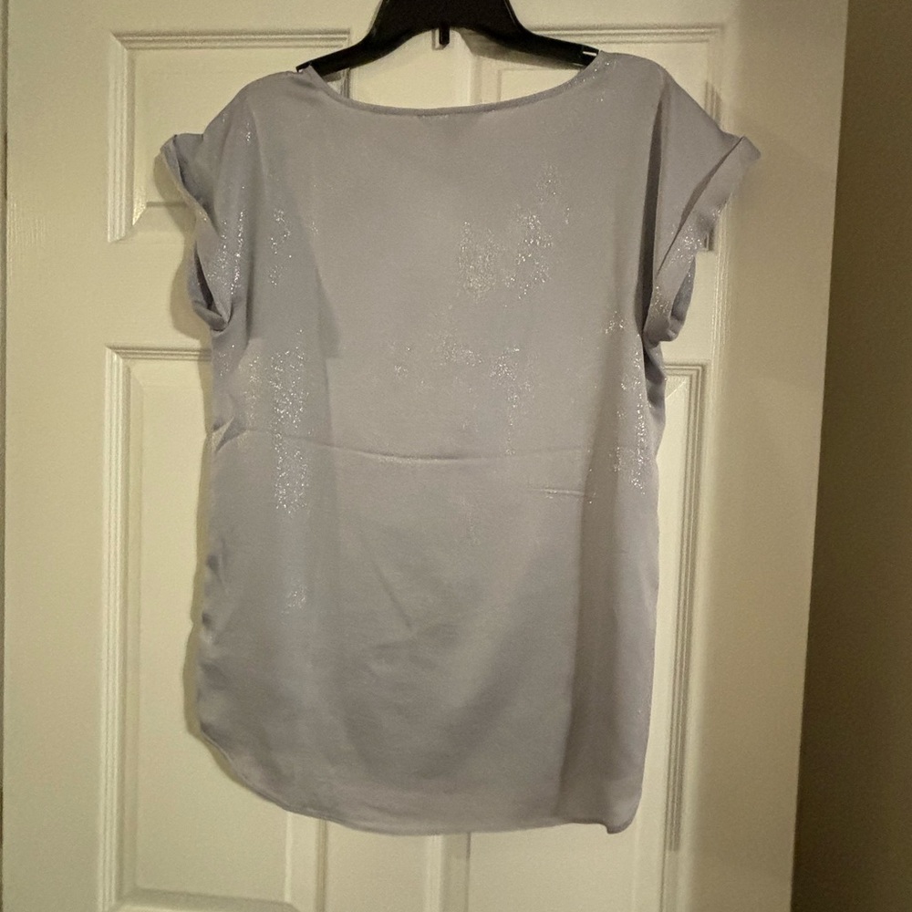 Express blouse, size medium - Picture 2 of 2